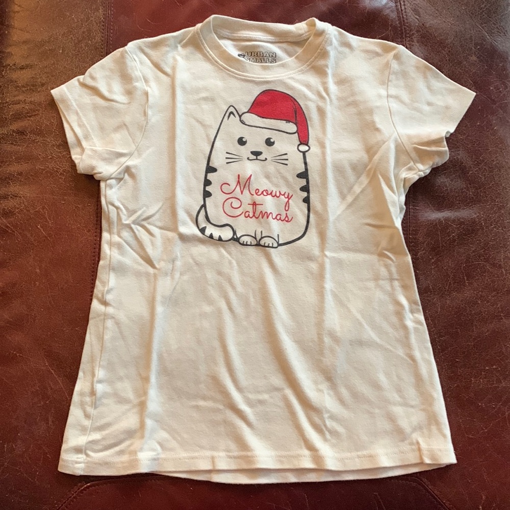 🎄3 for $18🎄GUC Urban Smalls girls 12 “Meowy Christmas” T, cream, w/ fat cat
